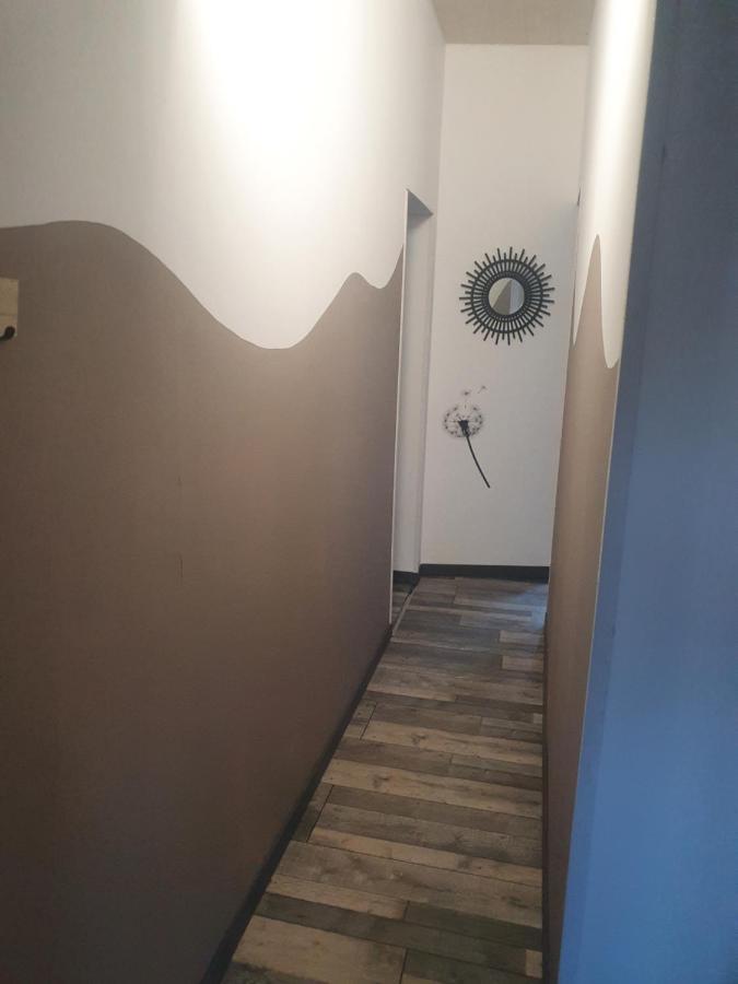 Bienvenue Chez Les Ch'Oups Le Loft 50 M2 Apartment La Bourboule Exterior photo